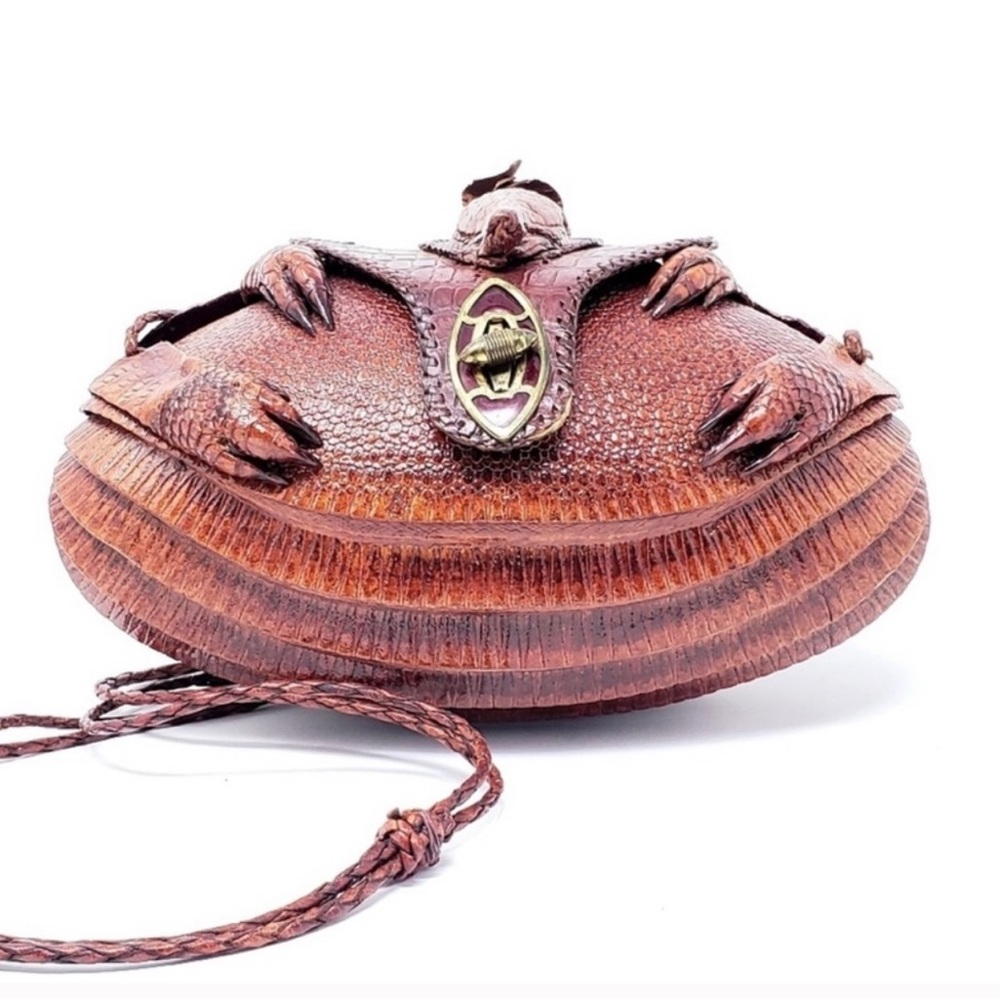 Vintage 1940s armadillo purse